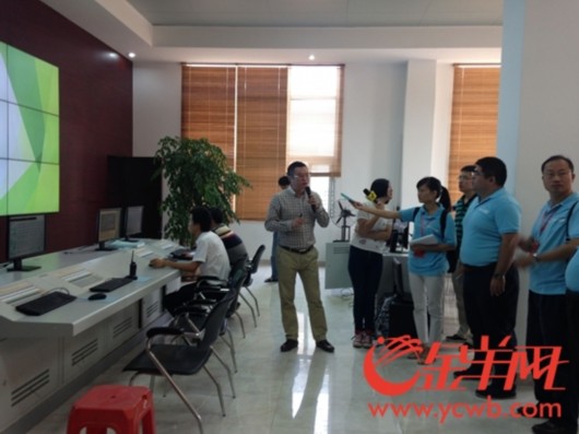 采風團走訪中德金屬生態(tài)城表面處理中心